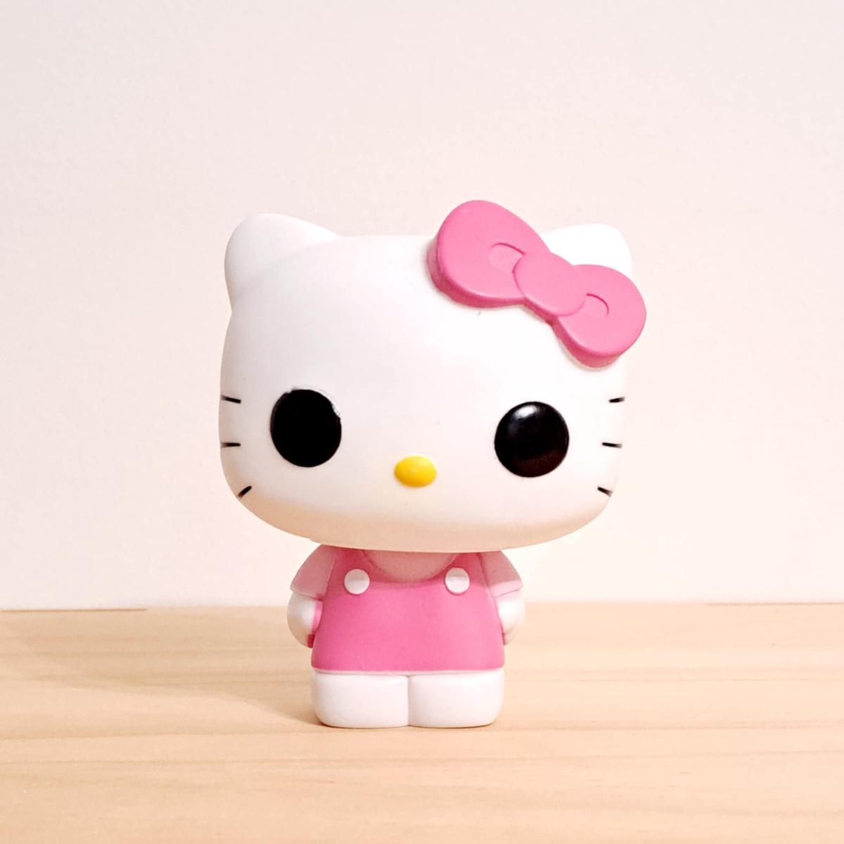#01 Hello Kitty (2012 vaulted version) – Sanrio – Funko Pop!