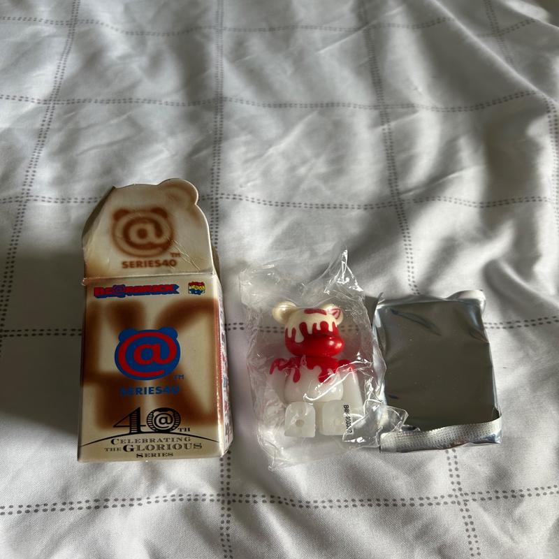 Bearbrick series 40 Jelly bean