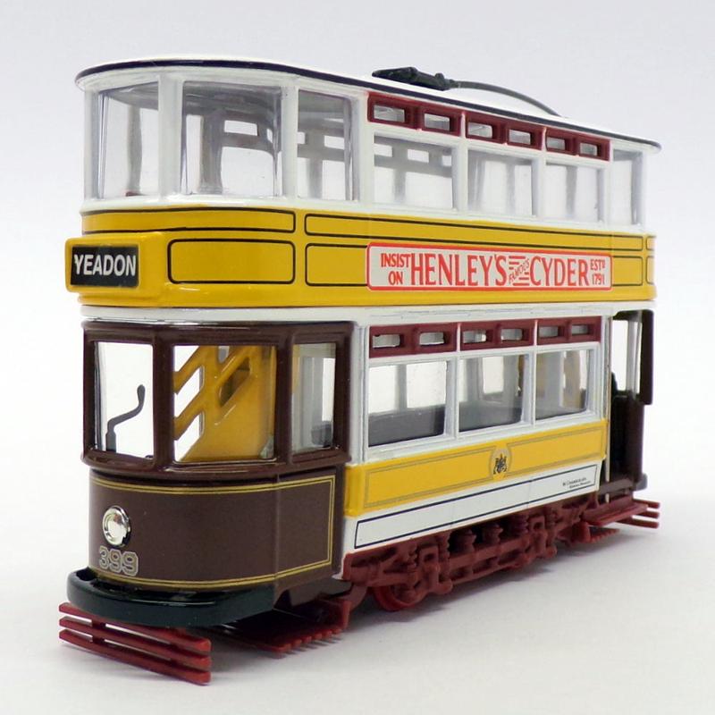 Corgi 1/76 Scale Diecast 36707 - Fully Closed Tram Car - Leeds