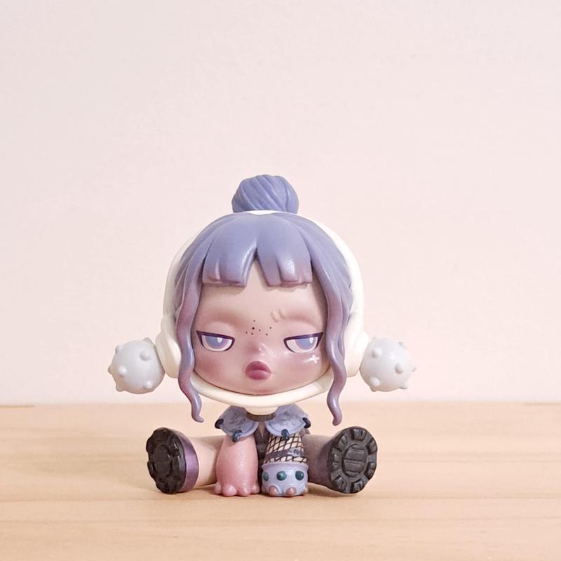 Naughty Bodyguard - Skullpanda City of Night Series - Pop Mart