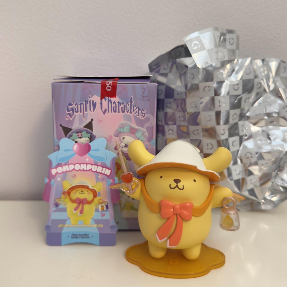 Pompompurin Flame Guardian - Sanrio Characters Magic Story - Sanrio