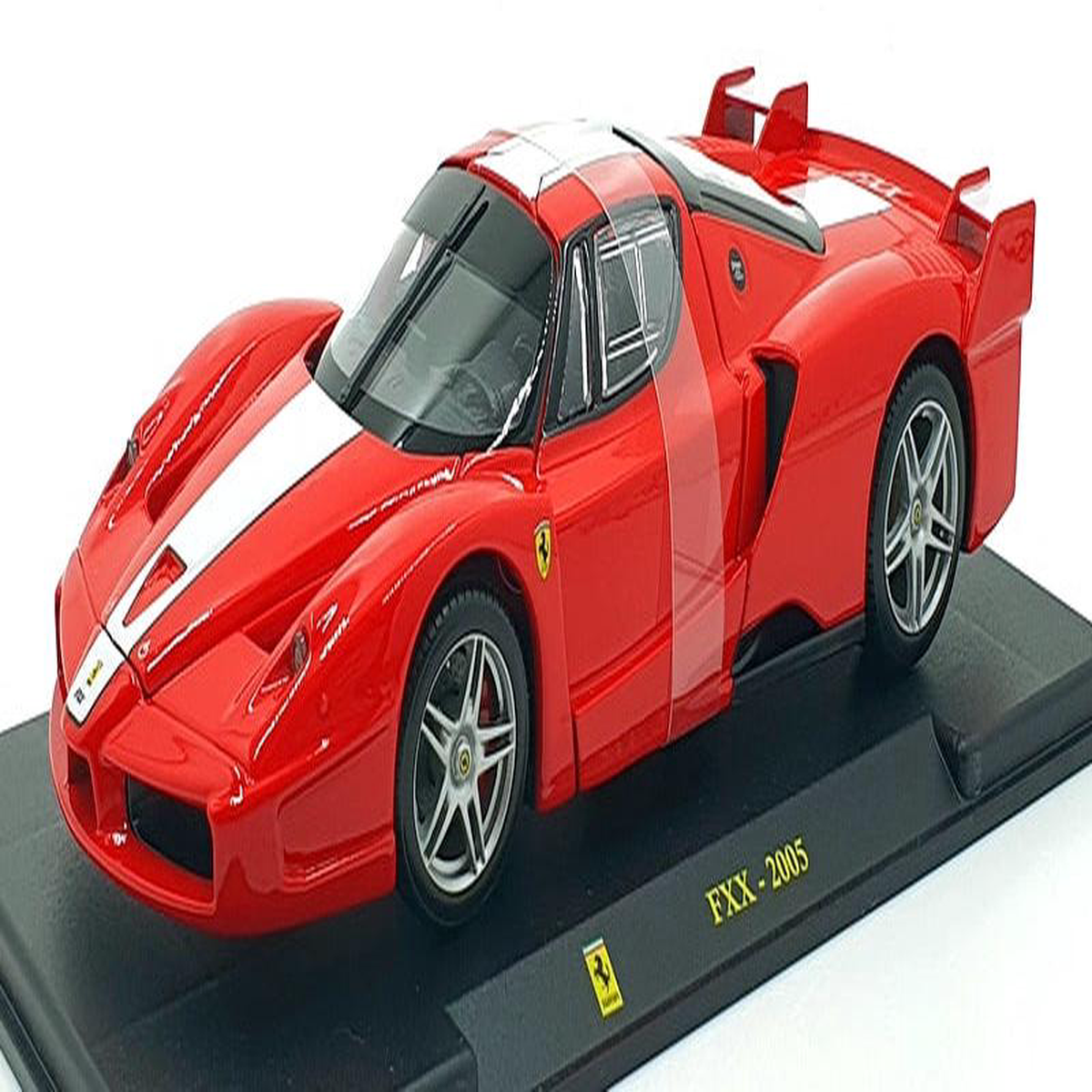 Burago 124 Scale Diecast 191223J 8211 2005 Ferrari FXX 8211 Red White Stripe