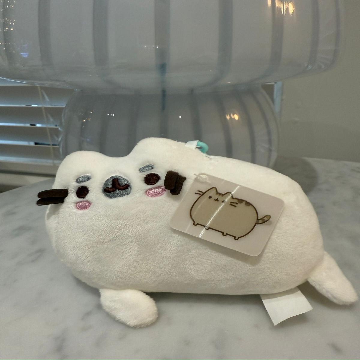 Gund Pusheen Pusheenimal Seal Plush Clip