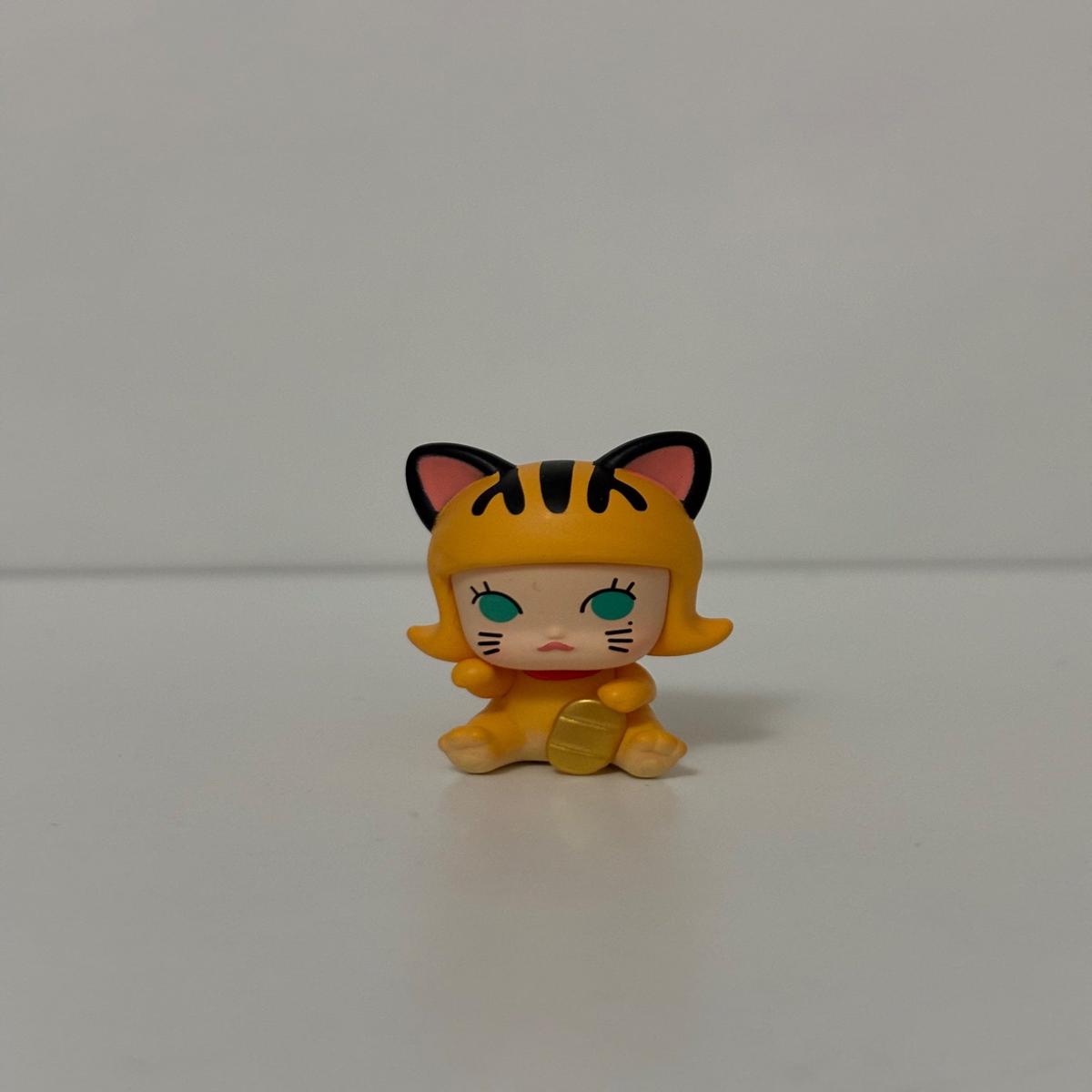 Molly - POPMART Lucky Cat Bean Series