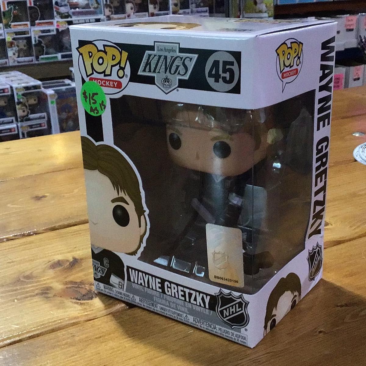 NHL Legends Wayne Gretzky (LAKings)(Black) #45 Funko Pop! Vinyl figure - As-is damaged box