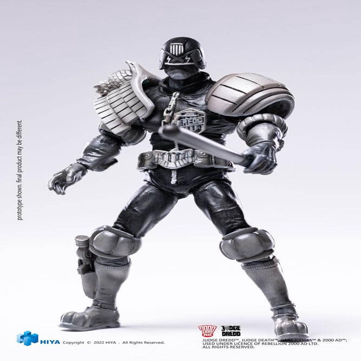 2000 AD Exquisite Mini Action Figure 118 Black and White Judge Dredd 10cm