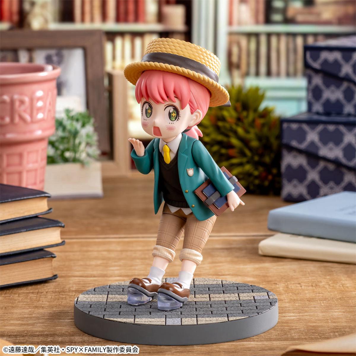 Anya Forger Fashion Figure Ver. Vol.2.5 Luminasta Spy x Family